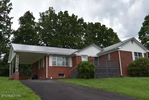 508 Giles Dr, Tazewell, TN 37879