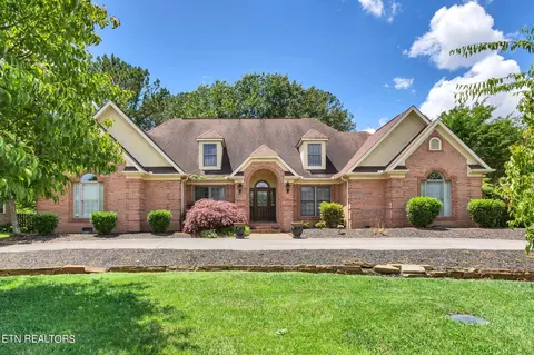 6917 Mount Royal Blvd, Knoxville, TN 37918