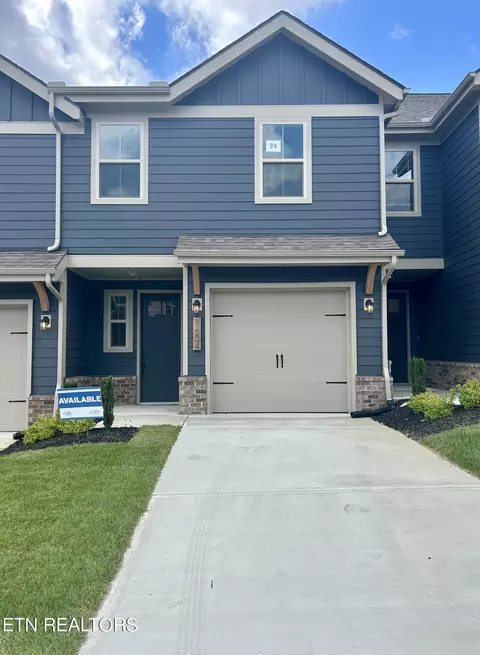 1604 Mountain Quail Cir, Maryville, TN 37801