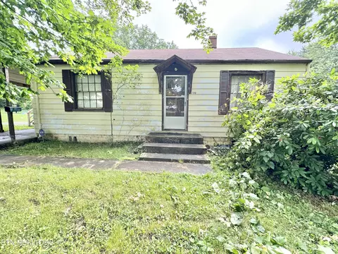 5116 Schubert Rd, Knoxville, TN 37912