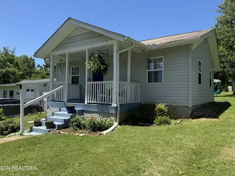 1307 Chestnut St, Knoxville, TN 37920