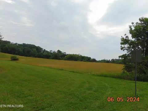 7004 Flint Gap Rd, Knoxville, TN 37914