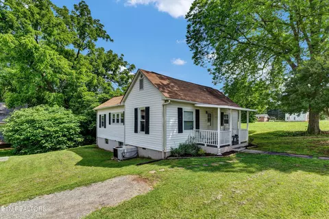 1713 Kittrell Ave, Maryville, TN 37804