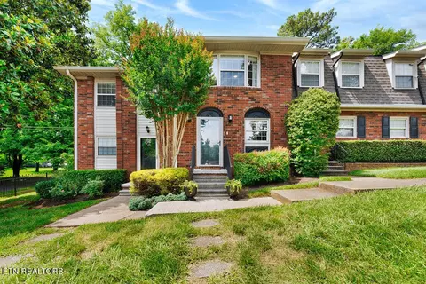 6531 Deane Hill Dr #57, Knoxville, TN 37919