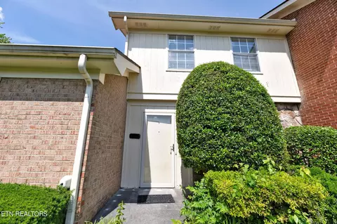 7914 Gleason Dr #1018, Knoxville, TN 37919