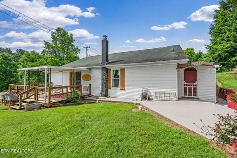 2809 Maryville Pike, Knoxville, TN 37920