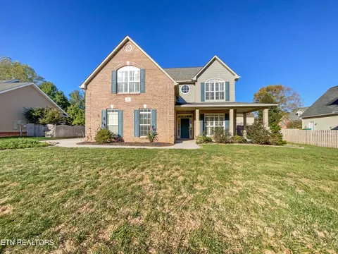 505 Rockwell Farm Ln, Knoxville, TN 37934