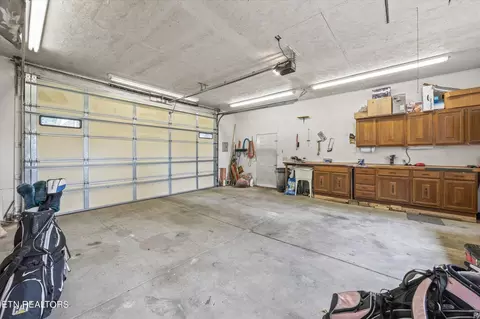323 Circle Dr, Baxter, TN 38544 photo 18