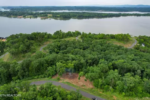 lot94 Waterside Cove Drive Dr, Dandridge, TN 37725