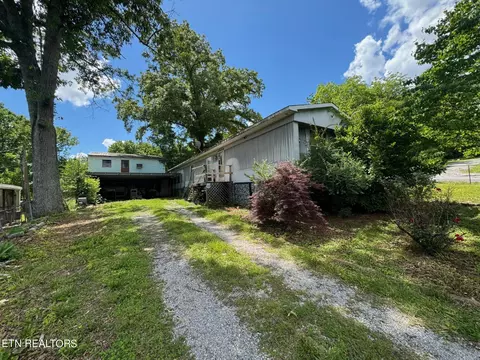3540 Rothmoor Dr, Knoxville, TN 37918