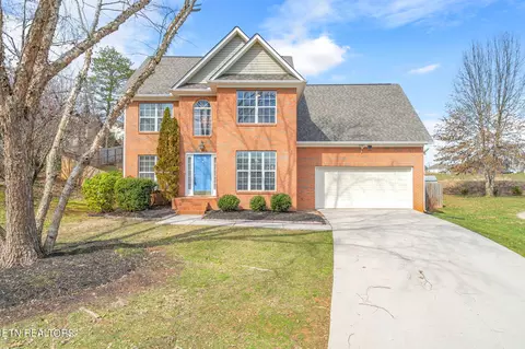 11005 Walnut Creek Ln, Knoxville, TN 37932