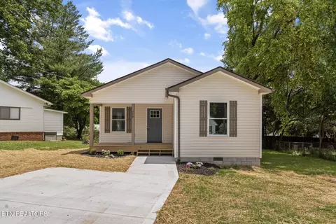 759 W Outer Dr, Oak Ridge, TN 37830