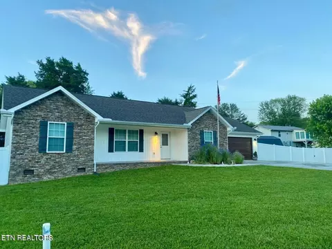 200 J B St, New Tazewell, TN 37825