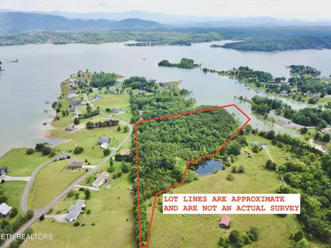 Harbor Lane, Dandridge, TN 37725