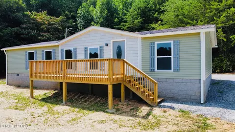 283 Foster Rd, Lenoir City, TN 37771