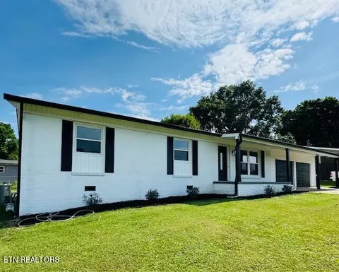 508 Westbury Drive Dr, Clinton, TN 37716