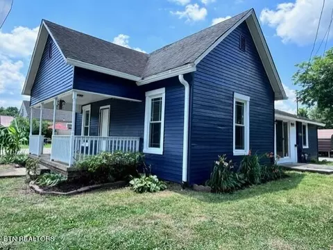 112 S Kilgore St, Athens, TN 37303