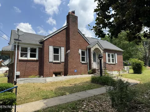 4331 Ollie Davis Dr, Knoxville, TN 37914
