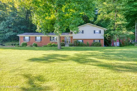 6524 Spring View Ln, Knoxville, TN 37918
