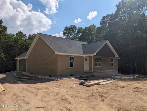 1133 Hargis Rd, Grimsley, TN 38565