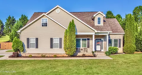 131 Raspberry Dr, New Market, TN 37820