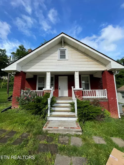 Undisclosed, Knoxville, TN 37920