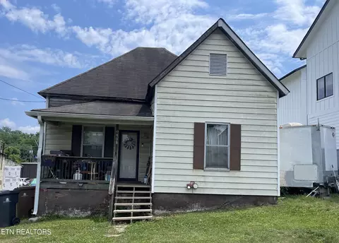 908 Phillips Ave, Knoxville, TN 37920