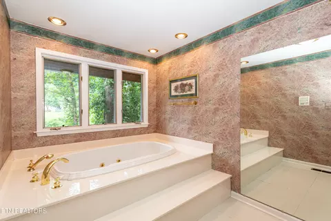 229 Riverview Rd, Townsend, TN 37882 photo 16