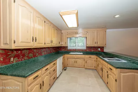 229 Riverview Rd, Townsend, TN 37882 photo 22