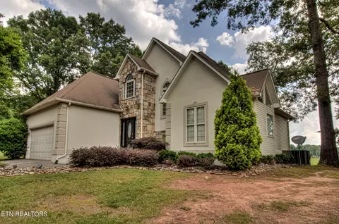 838 Pioneer Dr, Seymour, TN 37865