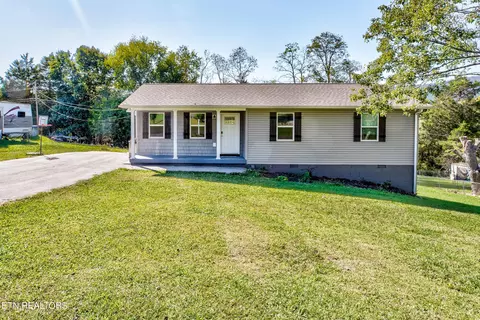 318 Valley View Rd, La Follette, TN 37766