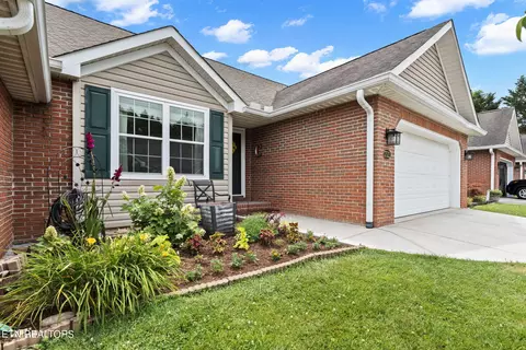 7322 Windtree Oaks Way #7322, Knoxville, TN 37920