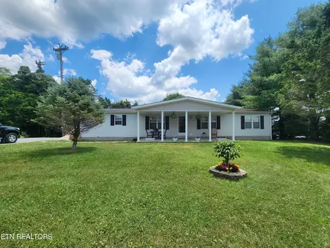 646 High St, Harrogate, TN 37752