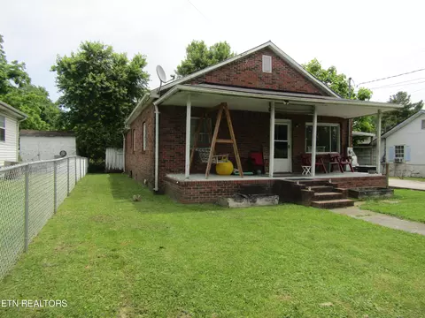 508 Wilderness Rd, Middlesboro, KY 40965 photo 2