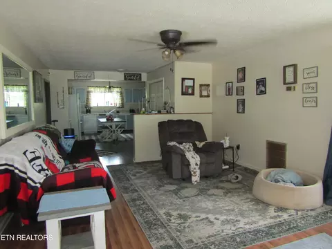 508 Wilderness Rd, Middlesboro, KY 40965 photo 5