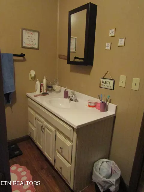 508 Wilderness Rd, Middlesboro, KY 40965 photo 13