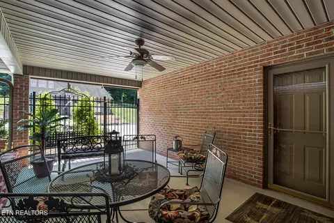 Exterior - 5012 Fairgrounds Pl, Kingston, TN 37763 photo 2 of 5