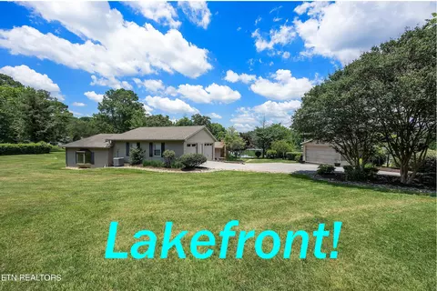 10027 Westland Dr, Knoxville, TN 37922