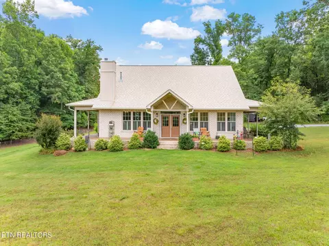 144 Elderberry Rd, Maryville, TN 37801