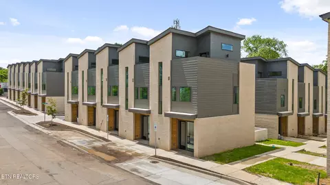 429 St Paul St, Knoxville, TN 37920