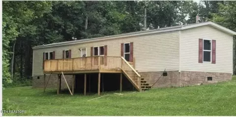 183 Pleasant Dr, La Follette, TN 37766