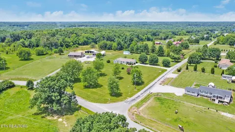 59 Wistarbrook Dr, Crossville, TN 38571