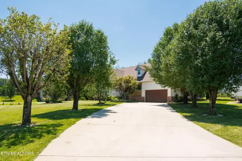 6049 Commodore Cir, Baxter, TN 38544 photo 32