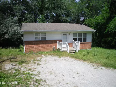 419 Fowler Rd, Jamestown, TN 38556