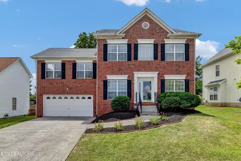2463 Blue Meadow Ln, Knoxville, TN 37932