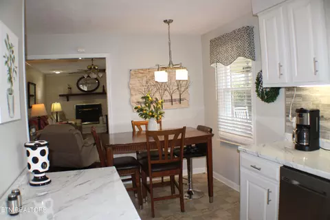 Dining - 113 Grant St, Harrogate, TN 37752 photo 1 of 2