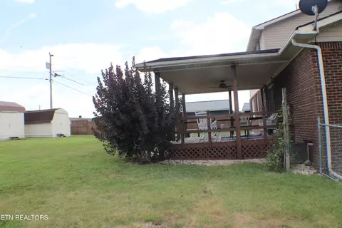 Exterior - 113 Grant St, Harrogate, TN 37752 photo 5 of 8