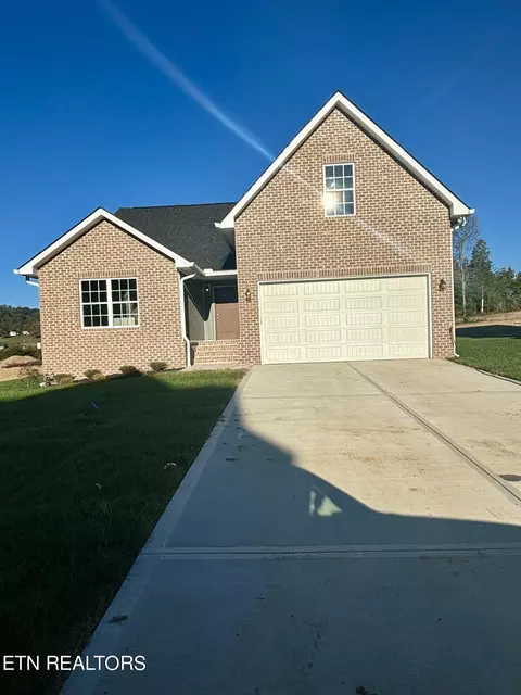 429 Eastland Park Dr, Blaine, TN 37709