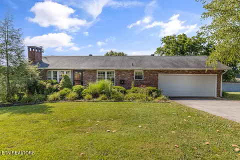 805 Maryville Hwy Hwy, Seymour, TN 37865