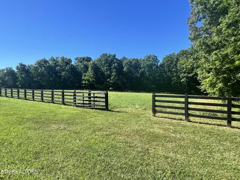 Catoosa Ridge Drive, Crossville, TN 38571